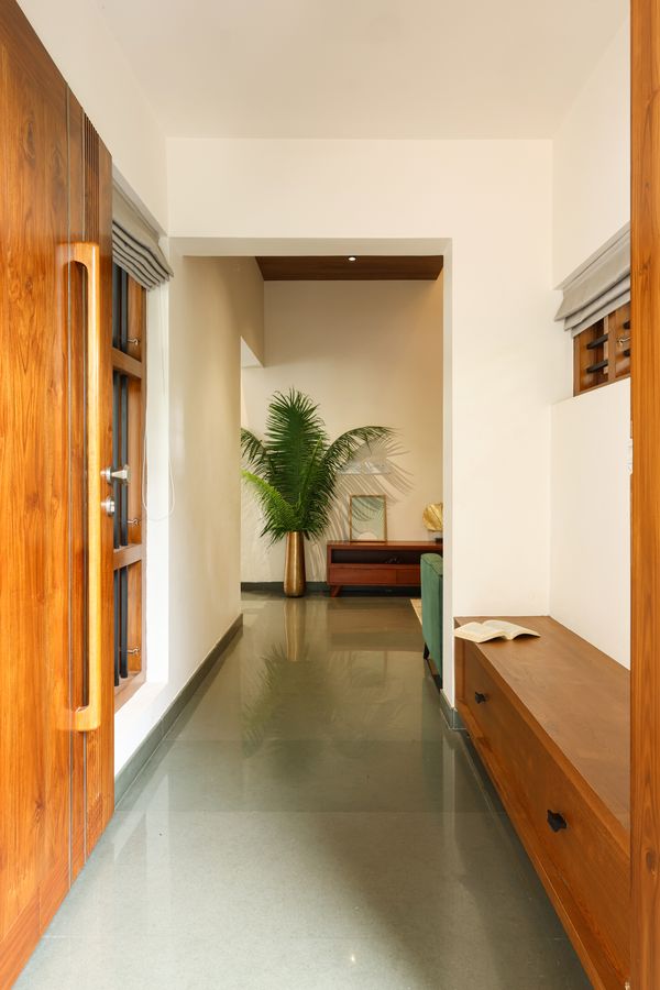 Muhammedkutty — Entrance Foyer, Valluvambram, Kerala
